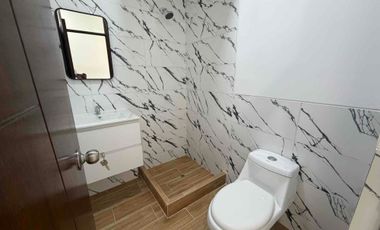 Casa de estreno Miraflores country club
