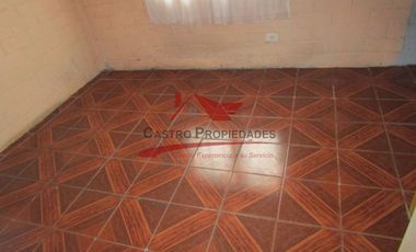 Casa de Dos Pisos Ampliada con 4 Dormitorios, 1 Baño, Villa San Enrique, Comuna de Quilicura.