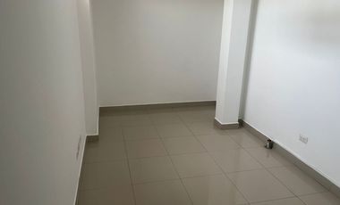 Local Estratégico de 105m² - Sector Hospitalario Teodoro Maldonado.