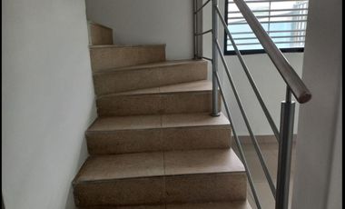 Local Estratégico de 105m² - Sector Hospitalario Teodoro Maldonado.