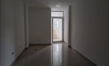 Local Estratégico de 105m² - Sector Hospitalario Teodoro Maldonado.