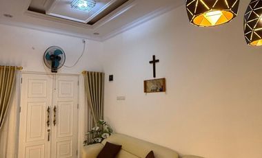 Dijual Cepat Rumah 2 Lantai Posisi Hook Full Furnished Di Ciracas