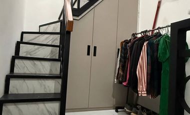 Dijual Cepat Rumah 2 Lantai Posisi Hook Full Furnished Di Ciracas