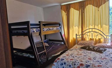 Dos casas en un terreno en venta, en Yunguilla