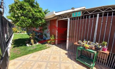 Hermosa Casa de Un Piso con 4 Dormitorios, 2 Baños, Villa Eugenia, Comuna de Quilicura.