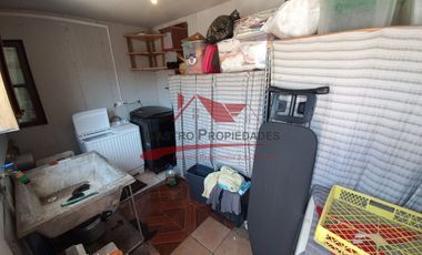 Hermosa Casa de Un Piso con 4 Dormitorios, 2 Baños, Villa Eugenia, Comuna de Quilicura.