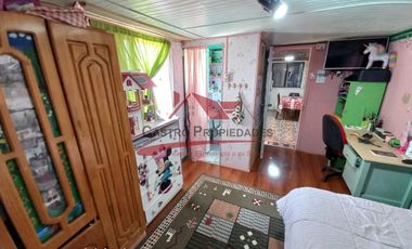 Hermosa Casa de Un Piso con 4 Dormitorios, 2 Baños, Villa Eugenia, Comuna de Quilicura.