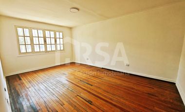 CASA RECIEN REMODELADA 4 DORMITORIOS, 2 BAÑOS, CALLE SAN ALFONSO 1658, SANTIAGO