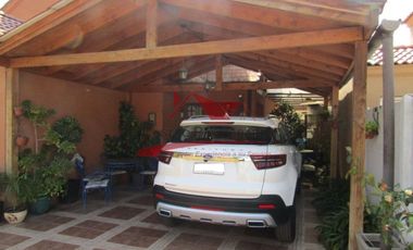 Hermosa Casa Dos Pisos Aislada, 4 Dormitorios, 3 Baños, Microbarrio El Alba Campino 3, Comuna de Quilicura.