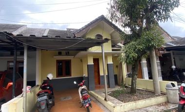 Sewa Rumah Arcamanik Cluster Sekitar Permata Tamansari Siap Huni | SW064