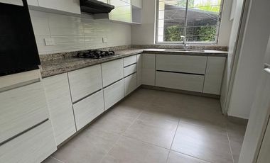 VENTA DE CASA EN CONJUNTO RESIDENCIAL RINCON DEL VERGEL