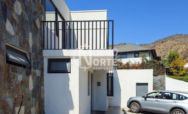 Casa En Venta La Reserva, Chicureo, Colina.  Bajó De Precio!