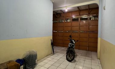 DI SEWA CEPAT RUKO 4.5X15 3 LANTAI MUTIARA TAMAN PALEM CENGKARENG JAKARTA BARAT