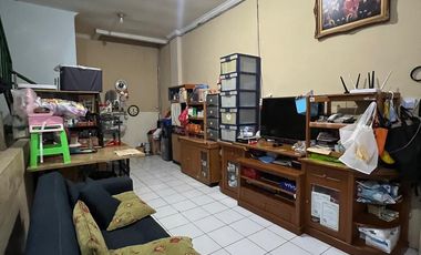 DI SEWA CEPAT RUKO 4.5X15 3 LANTAI MUTIARA TAMAN PALEM CENGKARENG JAKARTA BARAT