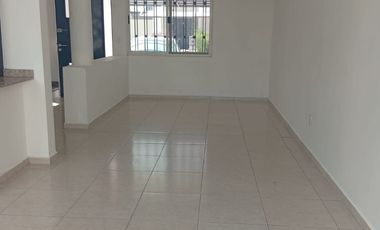 Casa en renta en Residencial Alterra