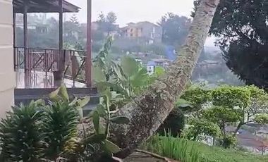 Jual Villa Puncak Ciloto View Gunung Terbuka Tanah Luas 2000