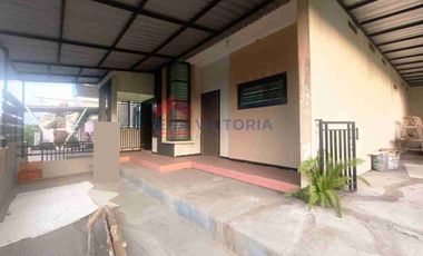 Dijual/Disewakan Rumah 4 kamar di area Tidar Atas dekat The Oz