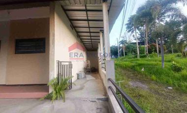 Dijual/Disewakan Rumah 4 kamar di area Tidar Atas dekat The Oz