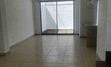 CASA EN RENTA EN MONTE VENTO TRES MARÍAS