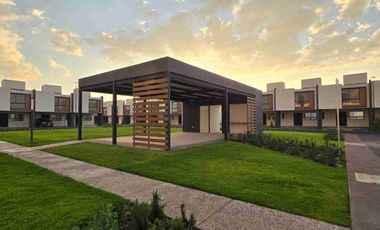 Casa en Renta en Aurea Toluca | 3 Recámaras | Modelo Vasari en Esquina