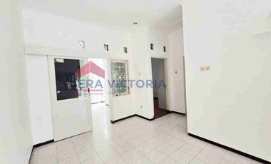 Disewakan/Dijual Rumah minimalis 3 kamar dekat Kampus UB Dieng