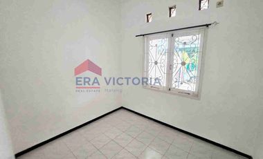 Disewakan/Dijual Rumah minimalis 3 kamar dekat Kampus UB Dieng