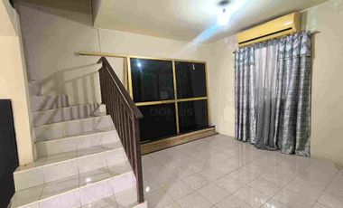 En venta Casa mucho lote 2 Paraíso del Rio 3 dormitorios y local