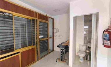 En venta Casa mucho lote 2 Paraíso del Rio 3 dormitorios y local