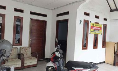 perum cijerah masuk mobil rumah terawat