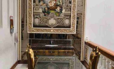 Jual Cepat Rumah Mewah & Esklusif Interior Eropa Siap Huni Juga Strategis di Taman Palem Lestari Jakarta Barat