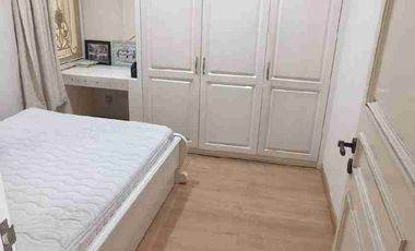 Jual Cepat Rumah Mewah & Esklusif Interior Eropa Siap Huni Juga Strategis di Taman Palem Lestari Jakarta Barat