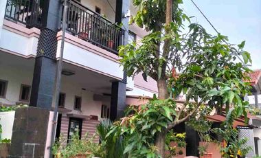 Dijual rumah cantik 2 lantai harga murah di Griya Depok Asri