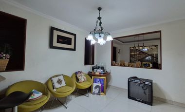 Dijual Cepat Rumah Siap Huni 2 Lantai di Senen , Jakarta Pusat