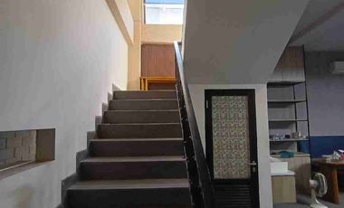 Jual/Sewa Ruko 4LT, Nol Jalan Raya Merr, ex Cafe Billiard, FullFunish & interior