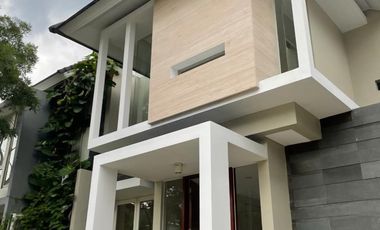 Minimalis Rumah Citraland Somerset 2 Lantai Dekat Ptc Pakuwon Mall