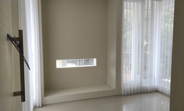 Minimalis Rumah Citraland Somerset 2 Lantai Dekat Ptc Pakuwon Mall