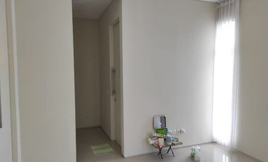 Minimalis Rumah Citraland Somerset 2 Lantai Dekat Ptc Pakuwon Mall