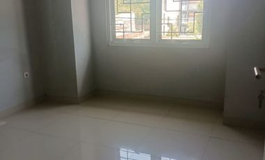 Jual BU Rumah cocok untuk KANTOR, GUDANG,  ataupun HUNIAN PRIVATE di SUDIRMAN Rajawali Garuda Bandung