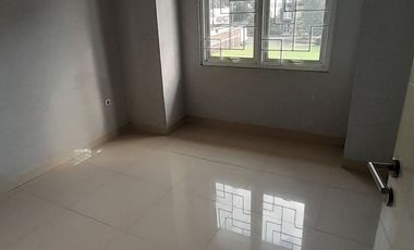 Jual BU Rumah cocok untuk KANTOR, GUDANG,  ataupun HUNIAN PRIVATE di SUDIRMAN Rajawali Garuda Bandung