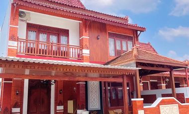 Promo Eksklusif! Joglo Klasik 2 Lantai View Candi Prambanan SHM