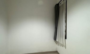 Disewakan Condo House Furnish Termurah di Green Royal Jakarta Barat (Par028)