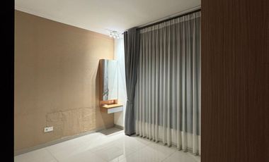 Disewakan Condo House Furnish Termurah di Green Royal Jakarta Barat (Par028)