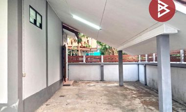 ขายด่วนบ้านเดี่ยว เนื้อที่ 63 ตร.วา ใกล้เมืองอุตรดิตถ์ เข้าซอยไม่ลึก สภาพดี รีโนเวทใหม่