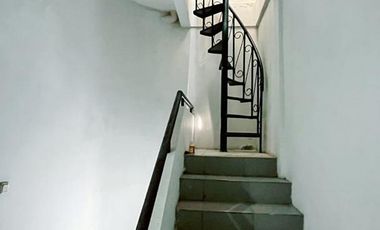 Ruko Strategis 3 Lantai Dijual, di Area Premium Renon, Denpasar