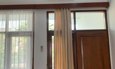 6 Bedroom + 1 Study Room House at Patra Kuningan – available Jun2026