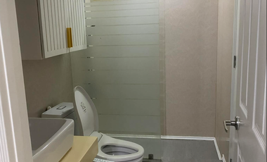 Rare fully furnished 2 bedroom with garden and porch at Renaissance 2000