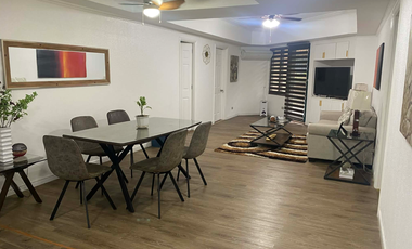 Rare fully furnished 2 bedroom with garden and porch at Renaissance 2000