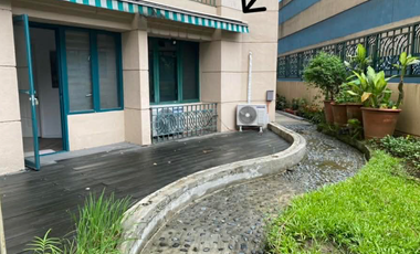 Rare fully furnished 2 bedroom with garden and porch at Renaissance 2000