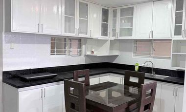 4 bedrooms house for rent