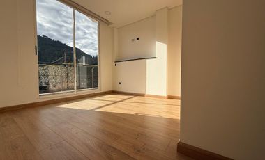 HERMOSA CASA EN ARRENDAMIENTO CHIA ARUNA A1550